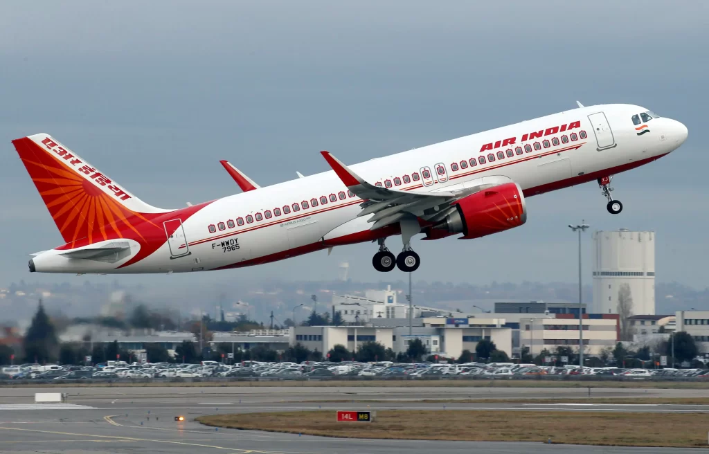 Air India reduces plastic